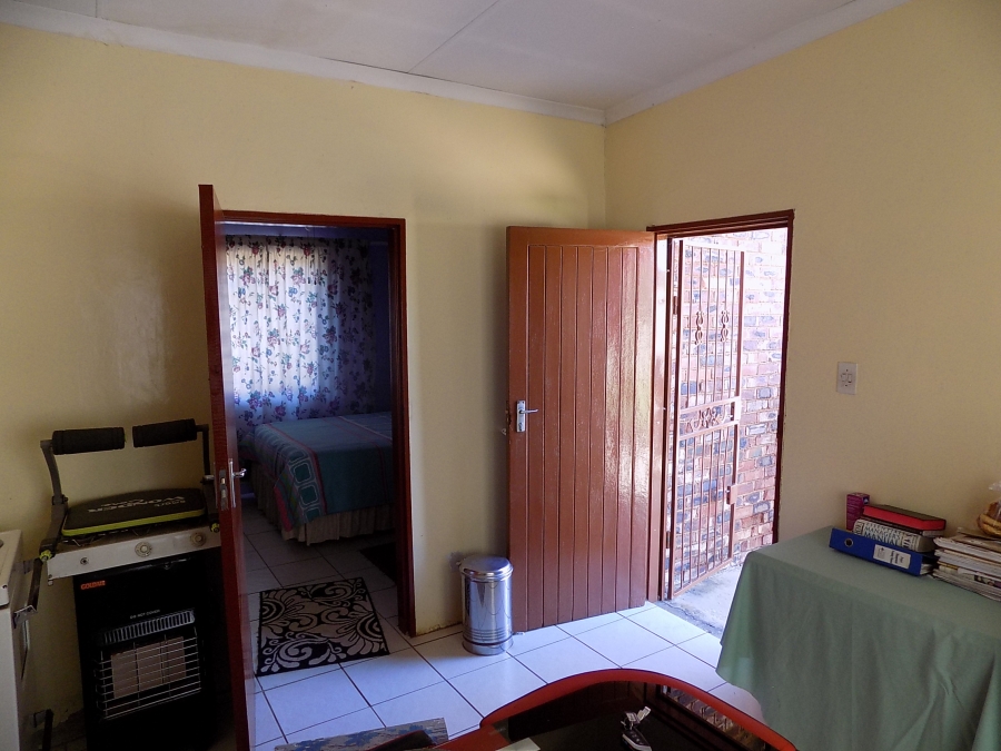 3 Bedroom Property for Sale in Tshing North West